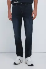 Джинсы Slim fit