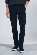 Штани-чіноси крою Slim fit з мікропринтом