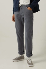 Зауженные брюки slim-fit  с пятью карманами