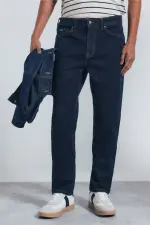 Джинсы Slim Fit из легкого эластичного денима