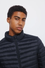 Куртка-пуховик