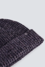 Базова шапка-біні в рубчик