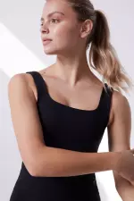 Чорна майка Soft Move
