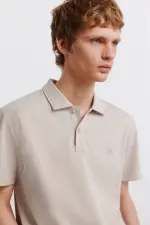Однотонное поло приталенного кроя slim fit