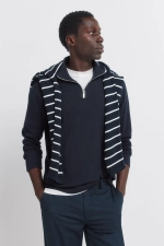 Базовый джемпер на молнии