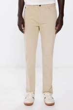 Легкі кольорові штани крою Slim fit з 5 кишенями
