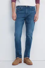 Джинсы Slim fit