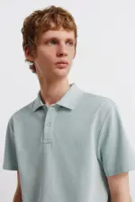 Однотонное поло приталенного кроя slim fit