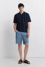 Легкі бермуди regular fit із ефектом вимитого кольору