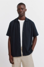 Поло рубашечного кроя с карманом regular fit