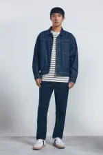 Джинсы Slim Fit из легкого эластичного денима