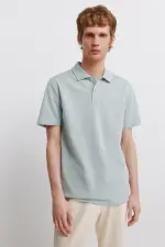 Однотонное поло приталенного кроя slim fit