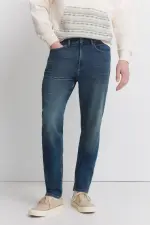 Джинсы с эффектом окрашивания, стиль slim fit