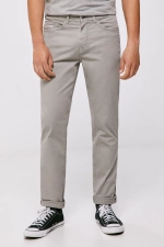 Легкие цветные брюки кроя Slim fit с пятью карманами