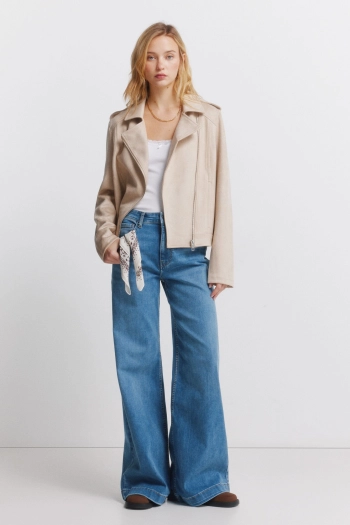 Куртка из искусственной замши