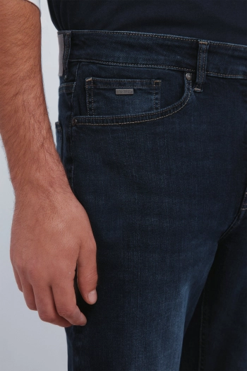 Джинси Slim Fit