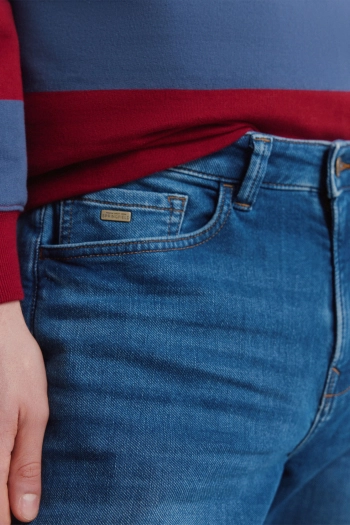 Джинси Slim Fit