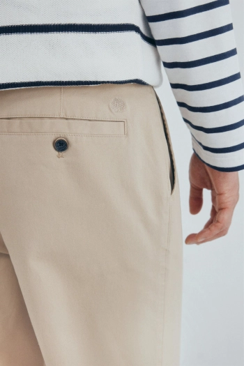 Легкі зручні штани-чінос slim fit