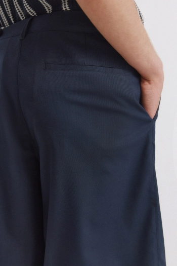 Широкі бермуди wide & relaxed fit