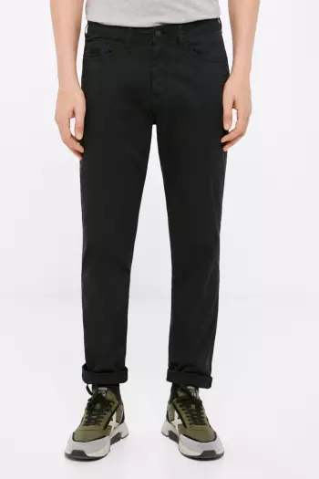 Легкі кольорові штани крою Slim fit із п'ятьма кишенями