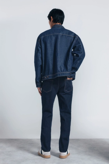 Джинси Slim Fit з легкого еластичного деніму