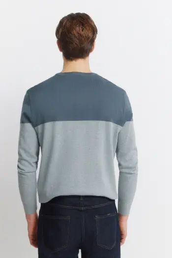 Базовий джемпер Color Block