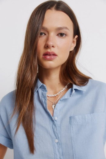 Лляна сорочка з коротким рукавом