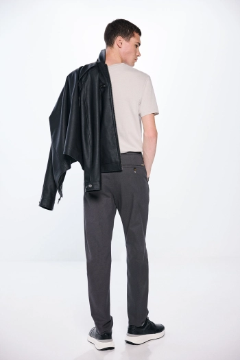 Штани-чінос з мікропринтом Slim fit