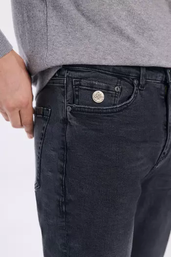Джинси Slim Fit