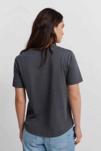 Футболка з коротким рукавом і малюнком