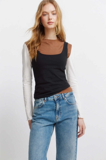 Джинси середньої посадки