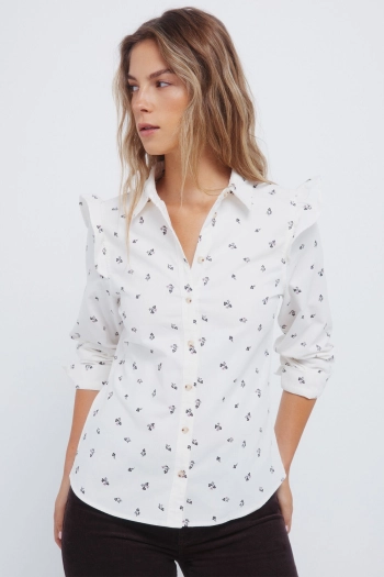 Сорочка з рюшами на плечах