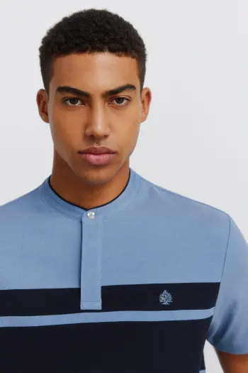 Поло з піке зі стоячим коміром slim fit