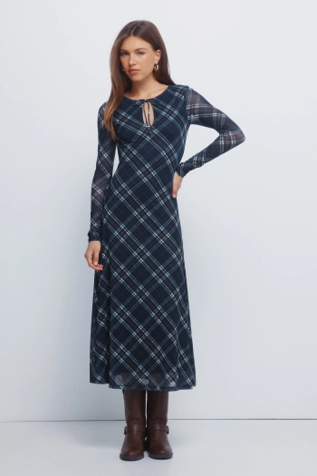 Сукня-міді з шифону в клітинку