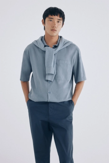 Легкие удобные брюки-чинос slim fit
