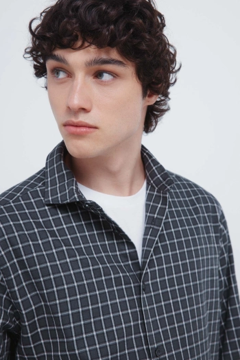 Сорочка в дрібну клітинку