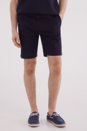 Шорты-бермуды slim fit