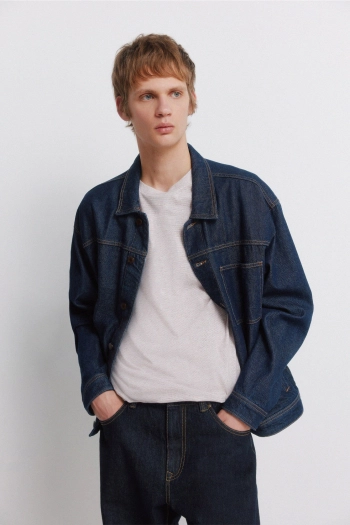 Футболка в мікросмужку