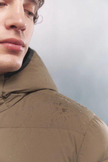 Утеплена куртка-пуховик