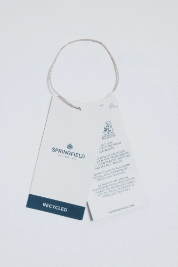 Однотонний светр із фактурної крученої пряжі