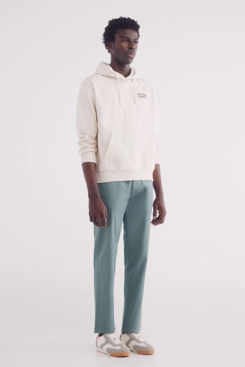Комфортні штани-чінос Slim fit