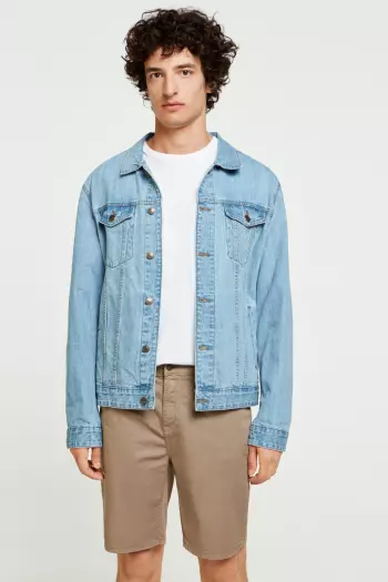 Легкие шорты-бермуды Slim Fit с 5 карманами