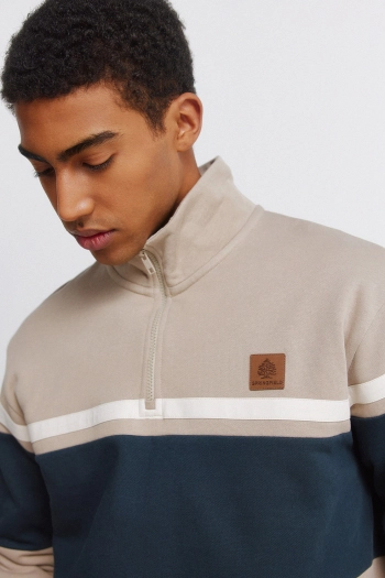 Світшот на блискавці