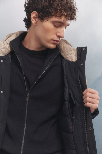 Тепла куртка-пуховик