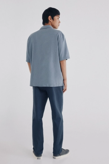 Легкие удобные брюки-чинос slim fit