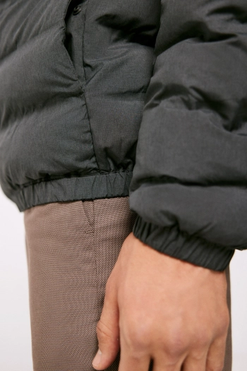 Стьобана куртка з термозварними швами