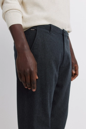 Брюки чинос из вельвета кроя slim fit