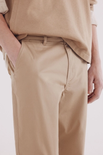 Комфортні штани-чінос Slim fit