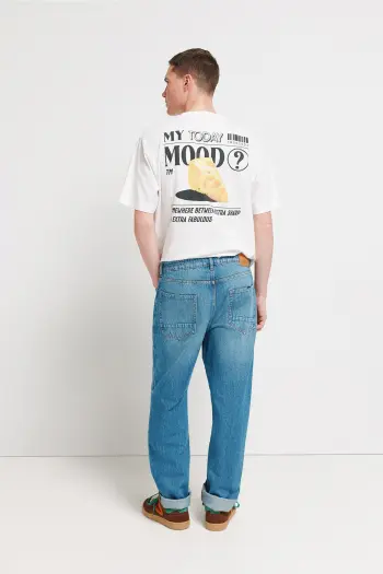 Джинси середнього вицвітання, стиль straight fit