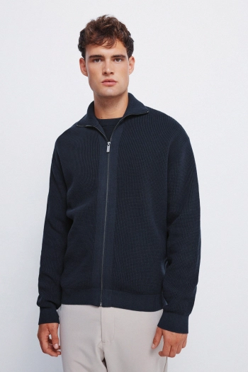 Кардиган на молнии